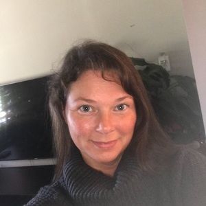 Meet your Posher, Deana